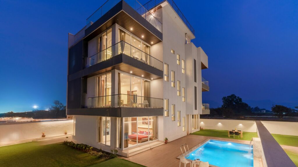 hero house wide